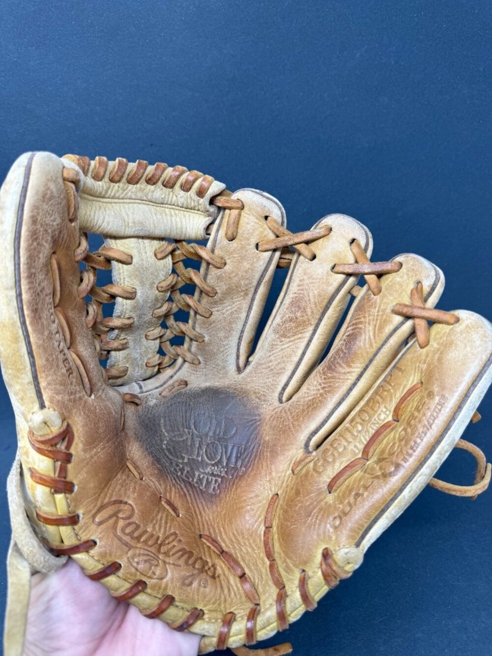 Rawlings Gold Glove Series Elite GGE1150BRPT 11 1/2" RHT- Baseball Glove